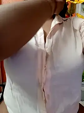 Sony-Model online show from 04.28.26