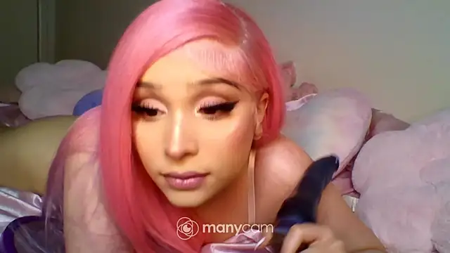 Snapshot of bambibarbi chatting on 06.15.26 bambibarbi online show from 06.15.26