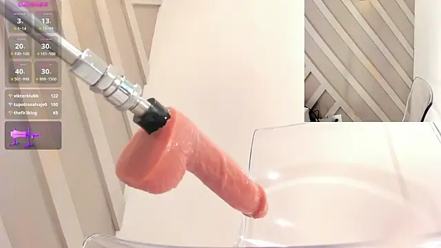 SOFIAGOEZ30 online show from 01.18.25