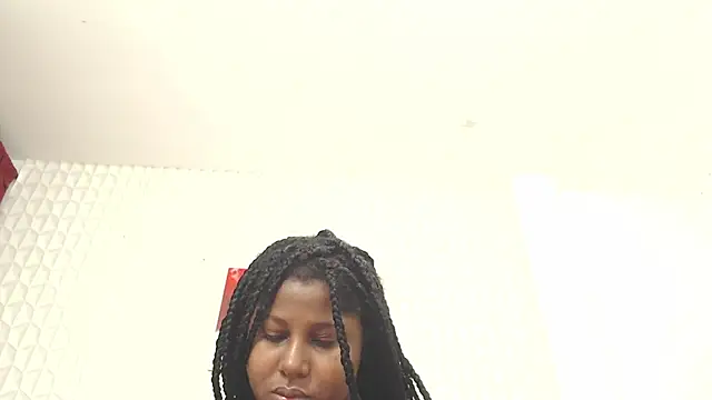 Alexa roussee online show from 12.04.25