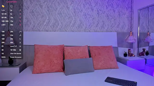 AishaPeyton online show from 02.14.25