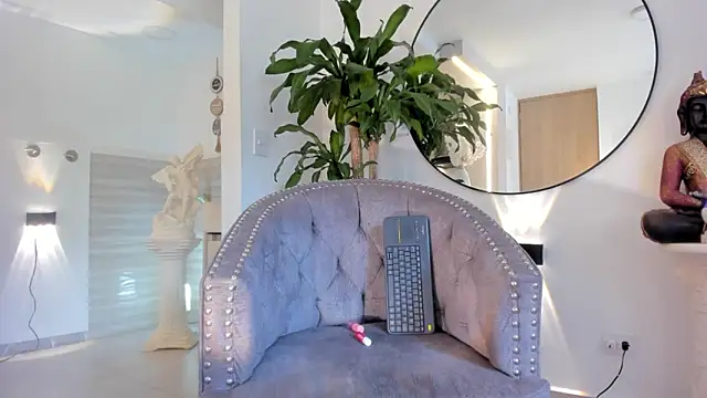 AishaPeyton online show from 03.18.26