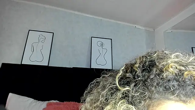 Katti Barrera online show from 02.21.25