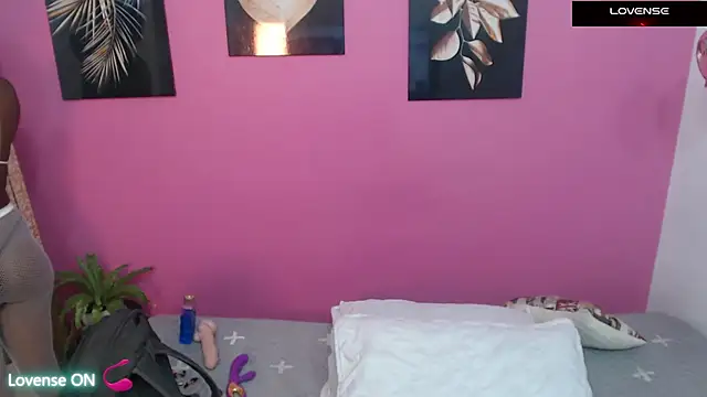 petitelittleebony online show from 03.09.25