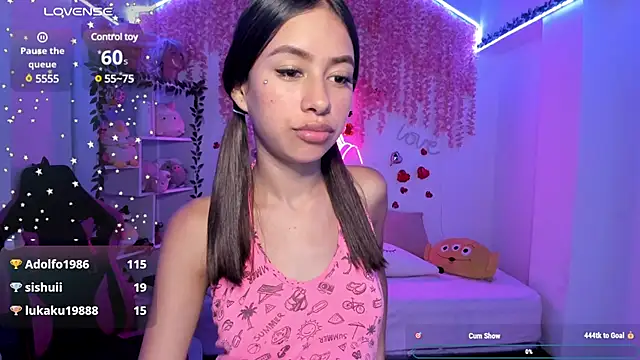 Snapshot of cat_kitty18_ chatting on 03.01.25 cat kitty18 online show from 03.01.25