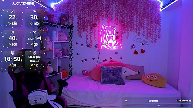 Snapshot of cat_kitty18_ chatting on 03.10.25 cat kitty18 online show from 03.10.25