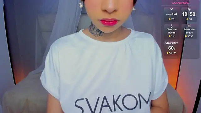 Snapshot of cat_kitty18_ chatting on 02.14.26 cat kitty18 online show from 02.14.26