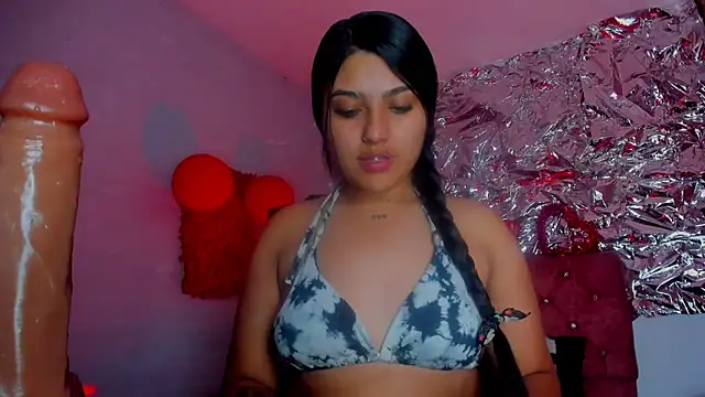 SarahStones online show from 03.07.26