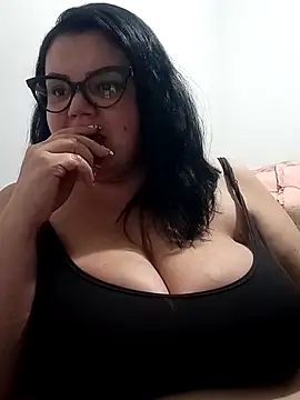 Madisonpalacio online show from 10.31.25