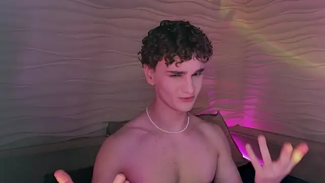 Snapshot of adam_21cm__ chatting on 01.19.25 adam 21cm online show from 01.19.25