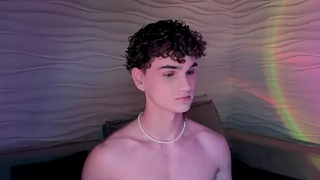 Snapshot of adam_21cm__ chatting on 01.24.25 adam 21cm online show from 01.24.25