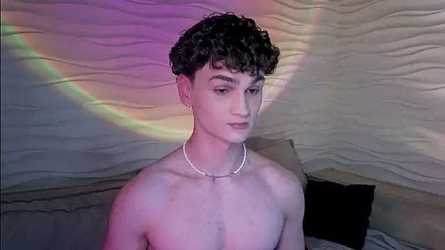 Snapshot of adam_21cm__ chatting on 02.09.25 adam 21cm online show from 02.09.25