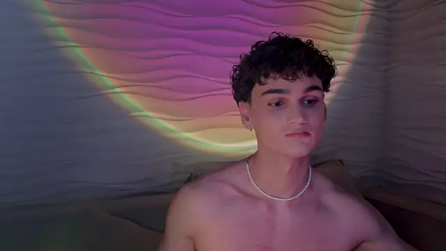 Snapshot of adam_21cm__ chatting on 02.20.25 adam 21cm online show from 02.20.25