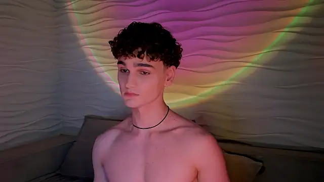 Snapshot of adam_21cm__ chatting on 03.06.25 adam 21cm online show from 03.06.25