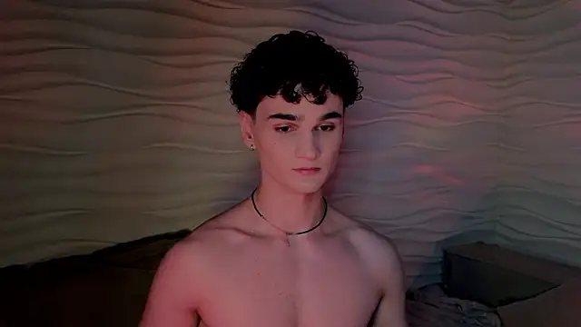 Snapshot of adam_21cm__ chatting on 03.13.25 adam 21cm online show from 03.13.25