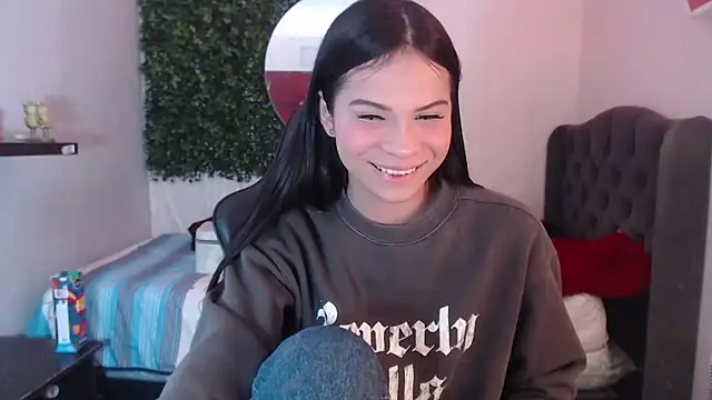 Snapshot of andy_bell_x chatting on 03.19.25 andy bell x online show from 03.19.25