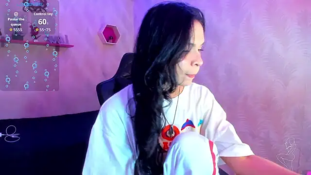 Snapshot of andy_bell_x chatting on 11.23.25 andy bell x online show from 11.23.25