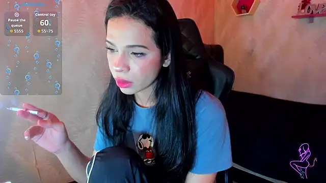 Snapshot of andy_bell_x chatting on 11.25.25 andy bell x online show from 11.25.25