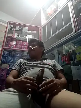 Snapshot of activo202 chatting on 11.15.25 activo202 online show from 11.15.25