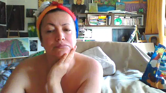 MariaAnaSunshine online show from 10.20.25