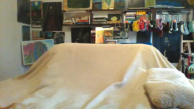 MariaAnaSunshine online show from 12.17.25