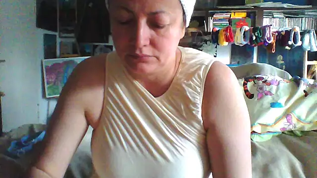 MariaAnaSunshine online show from 12.20.25