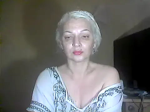 Snapshot of MaryJane441 chatting on 02.06.25 MaryJane441 online show from 02.06.25