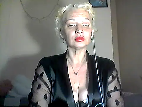 MaryJane441 online show from 04.19.26