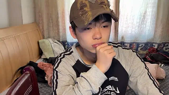 Snapshot of xiaottt1918 chatting on 01.10.25 xiaottt1918 online show from 01.10.25