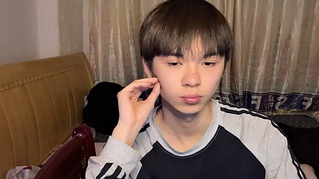 Snapshot of xiaottt1918 chatting on 01.11.25 xiaottt1918 online show from 01.11.25