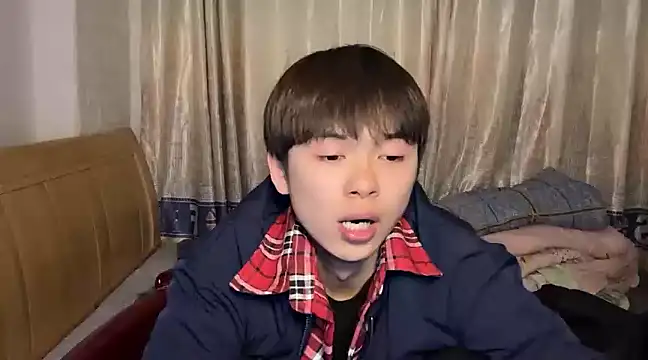 Snapshot of xiaottt1918 chatting on 01.12.25 xiaottt1918 online show from 01.12.25