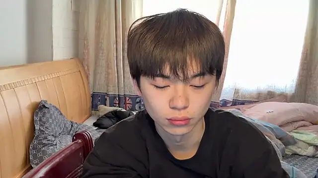 Snapshot of xiaottt1918 chatting on 01.13.25 xiaottt1918 online show from 01.13.25