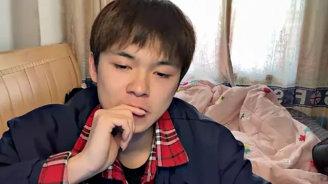 Snapshot of xiaottt1918 chatting on 01.18.25 xiaottt1918 online show from 01.18.25