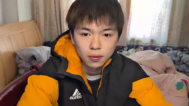 Snapshot of xiaottt1918 chatting on 01.21.25 xiaottt1918 online show from 01.21.25