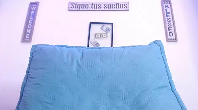 Snapshot of harrytomson_1 chatting on 02.19.25 harrytomson 1 online show from 02.19.25