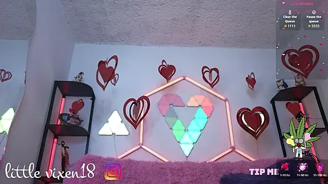 littlevixen18 online show from 02.24.26