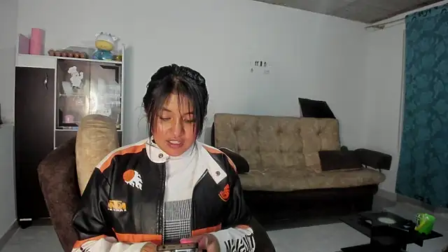 Snapshot of Nalaa_Sc chatting on 11.27.25 Nalaa Sc online show from 11.27.25