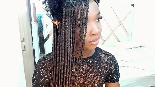 Snapshot of vahileht_smith chatting on 12.04.24 vahileht smith online show from 12.04.24