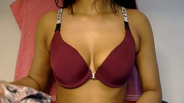 Snapshot of sexyrita chatting on 03.16.25 sexyrita online show from 03.16.25