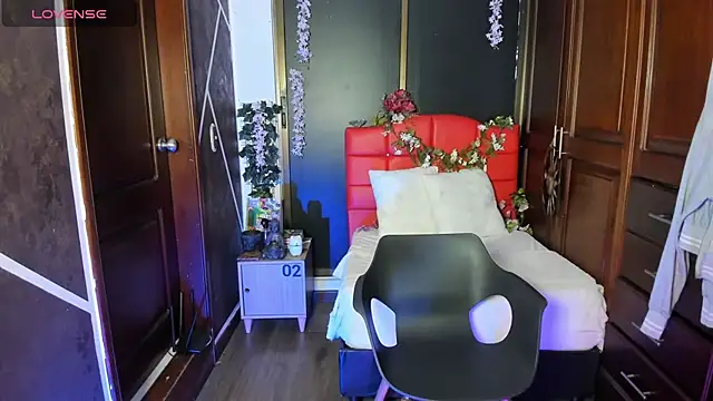 SexyNaf online show from 12.04.25