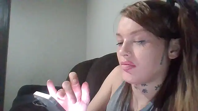 Snapshot of Nastybabii chatting on 11.05.25 Nastybabii online show from 11.05.25