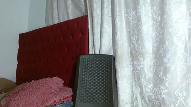 cristinamontiel online show from 10.25.25