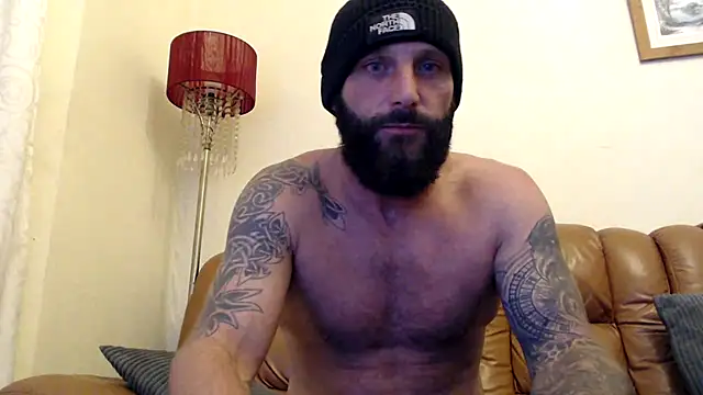 Snapshot of AnodicDemotic chatting on 10.10.25 AnodicDemotic online show from 10.10.25