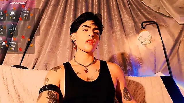 Mathew stardust online show from 10.24.25