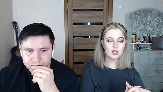 Kristy-Max online show from 03.03.25