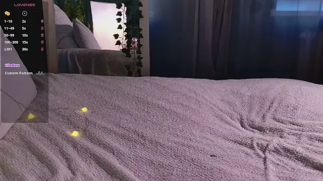 SunnyRisha online show from 09.12.25