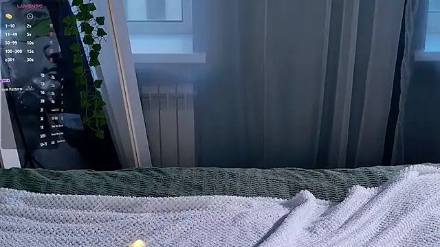 SunnyRisha online show from 09.30.25