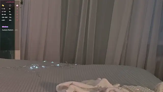 SunnyRisha online show from 10.26.25