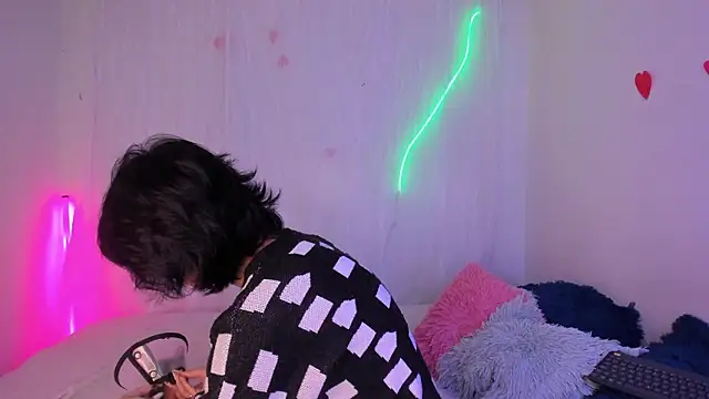 CelesteXCute online show from 02.14.26