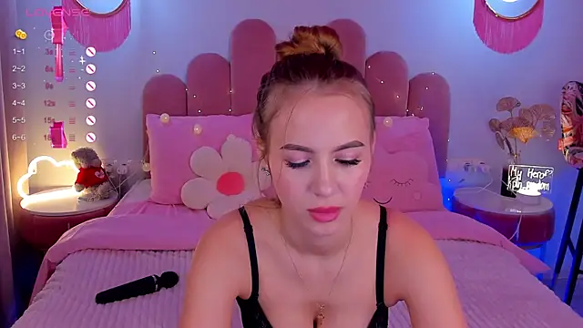 CherieDane online show from 02.06.25